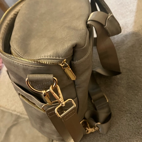 MOMINSIDE backpack diaper bag - Picture 3 of 10